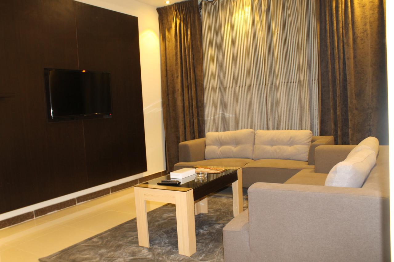 فندق دولف الرياض شارع العمرة Doolv Hotel Экстерьер фото